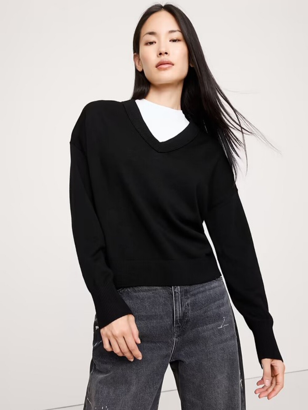 Banana Republic Mereno Wool V Neck Sweater